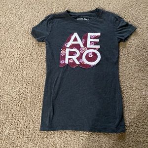 T-shirt brand Aeropostale